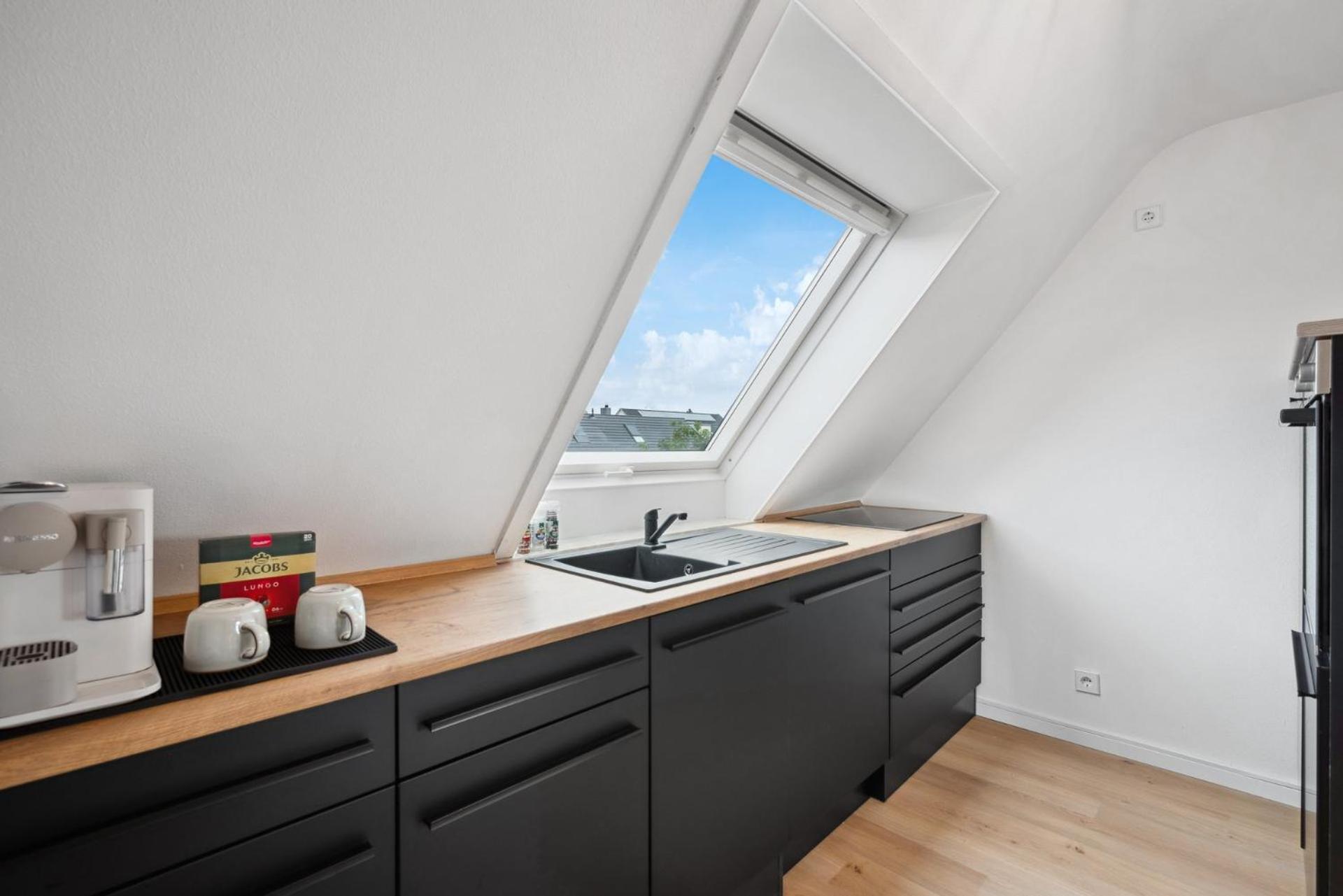 Malu Rooms - Top Lage, Kostenloser Parkplatz, Klima, Netflix, 24H Checkin Ludwigsburg Luaran gambar